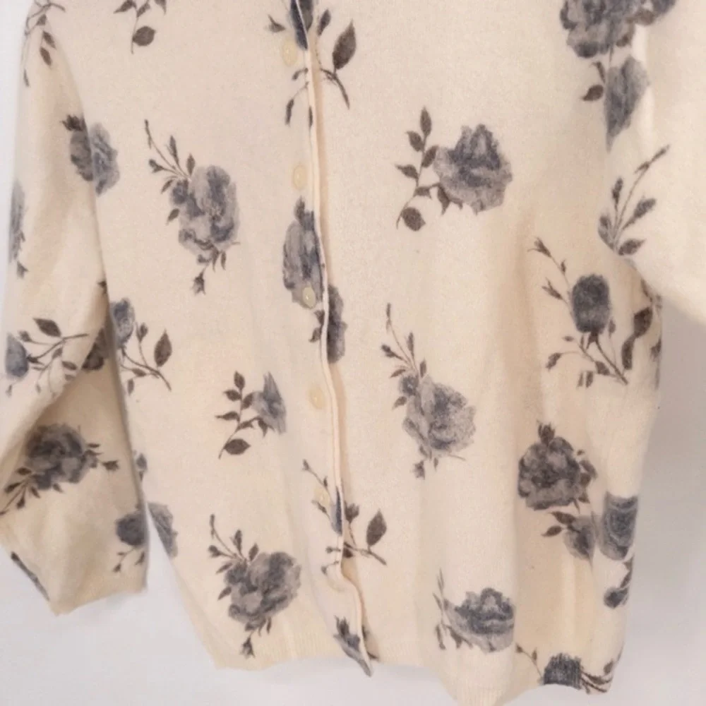 Vintage Floral Cardigan Sweater Womens M Cottage Light‎ Academia Feminine Cream - Picture 5 of 11